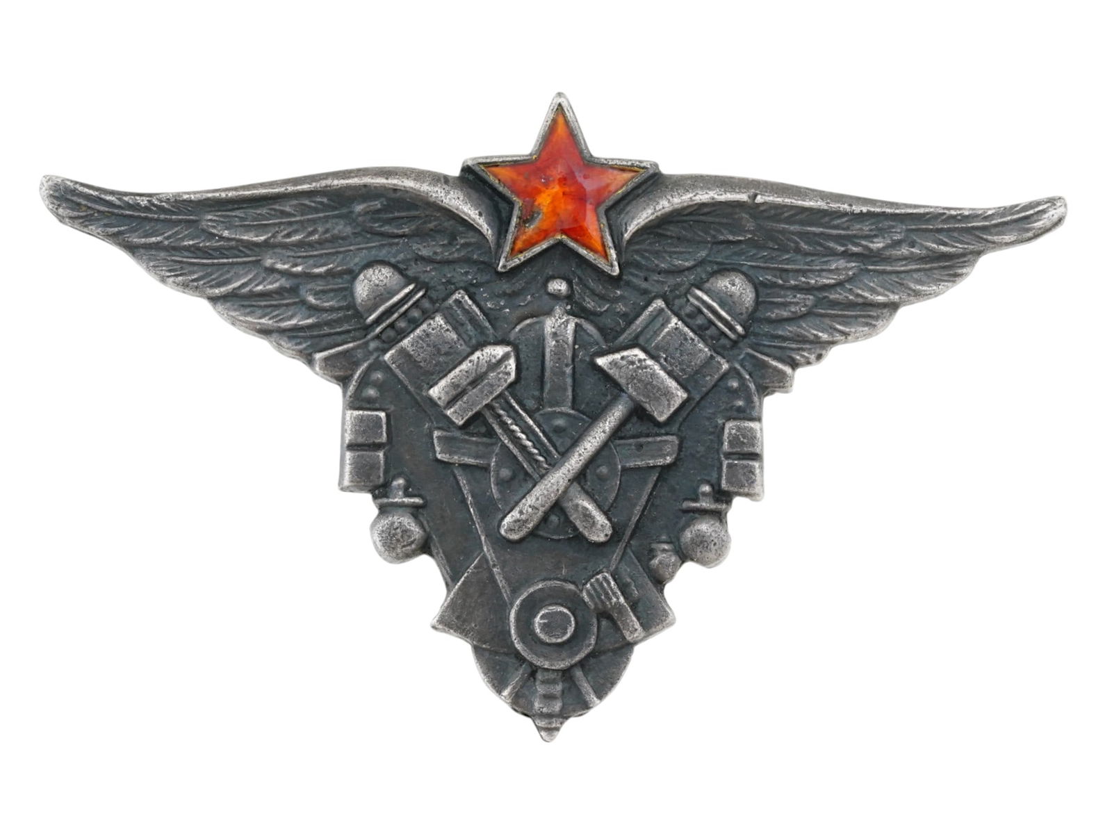 SOVIET ERA AIR FORCE MECHANICS GRADUATION SILVER BADGE (1 of 3)