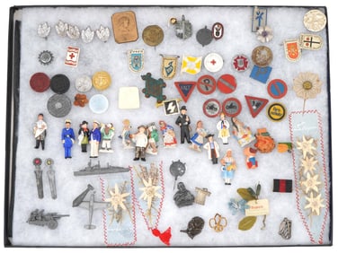 VINTAGE MILITARY PROMOTIONAL COMMEMORATIVE BADGE PINS