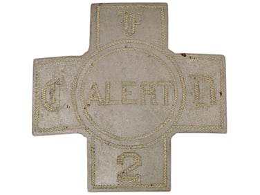 ANTIQUE AMERICAN FIRE DEPARTMENT CROSS UNIFORM BADGE