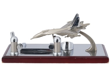 METAL WITH WOOD BASE DESK STAND AIRPLANE JET W CLOCK