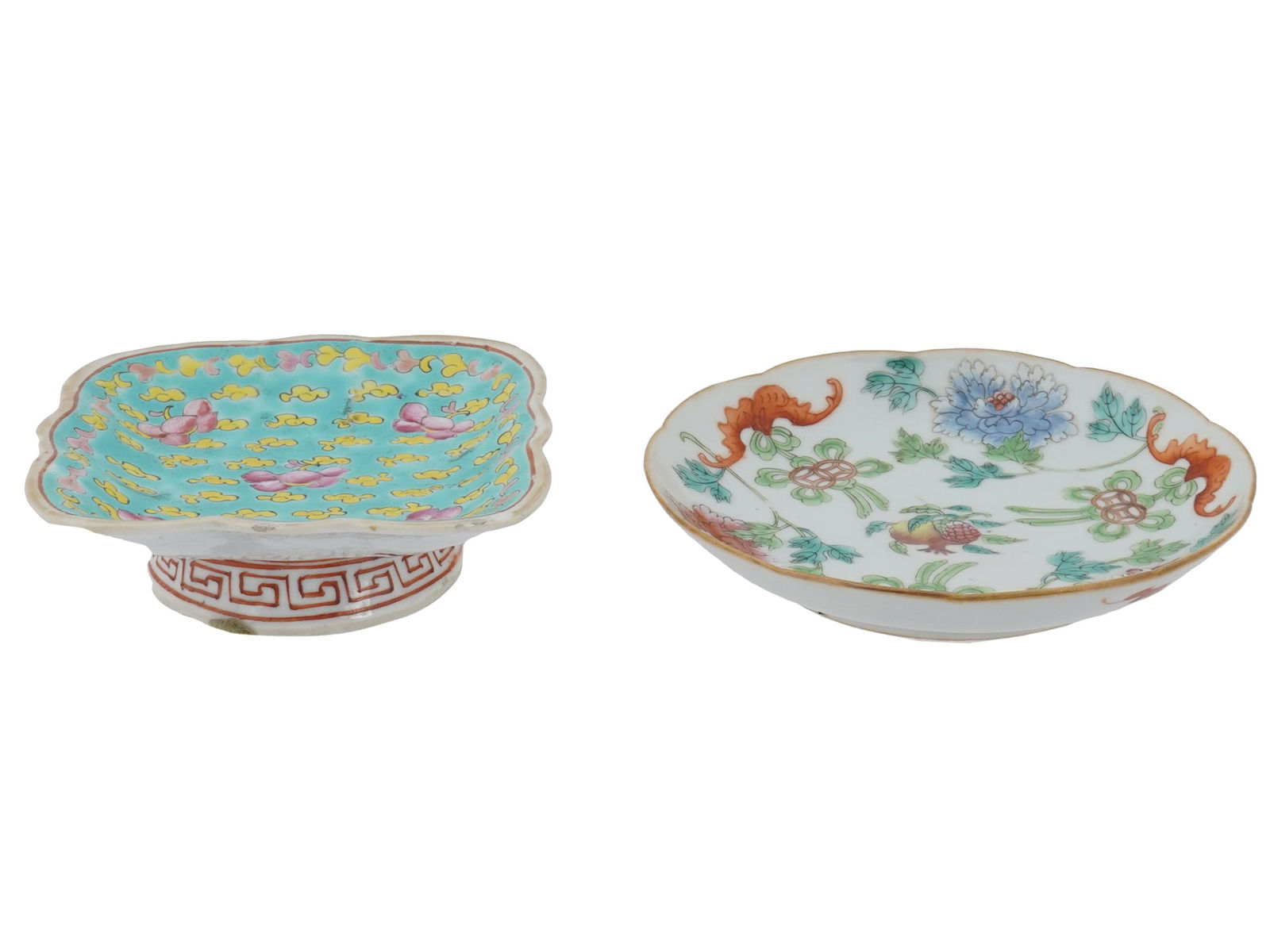 LOT OF TWO ANTIQUE 19TH CEN PORCELAIN CHINESE BOWLS (1 of 6)