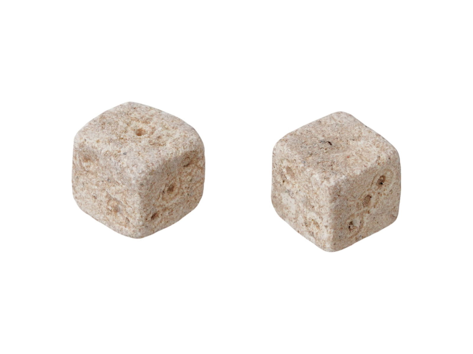 PAIR OF ANCIENT ROMAN STONE DICE 100 TO 300 AD (1 of 3)
