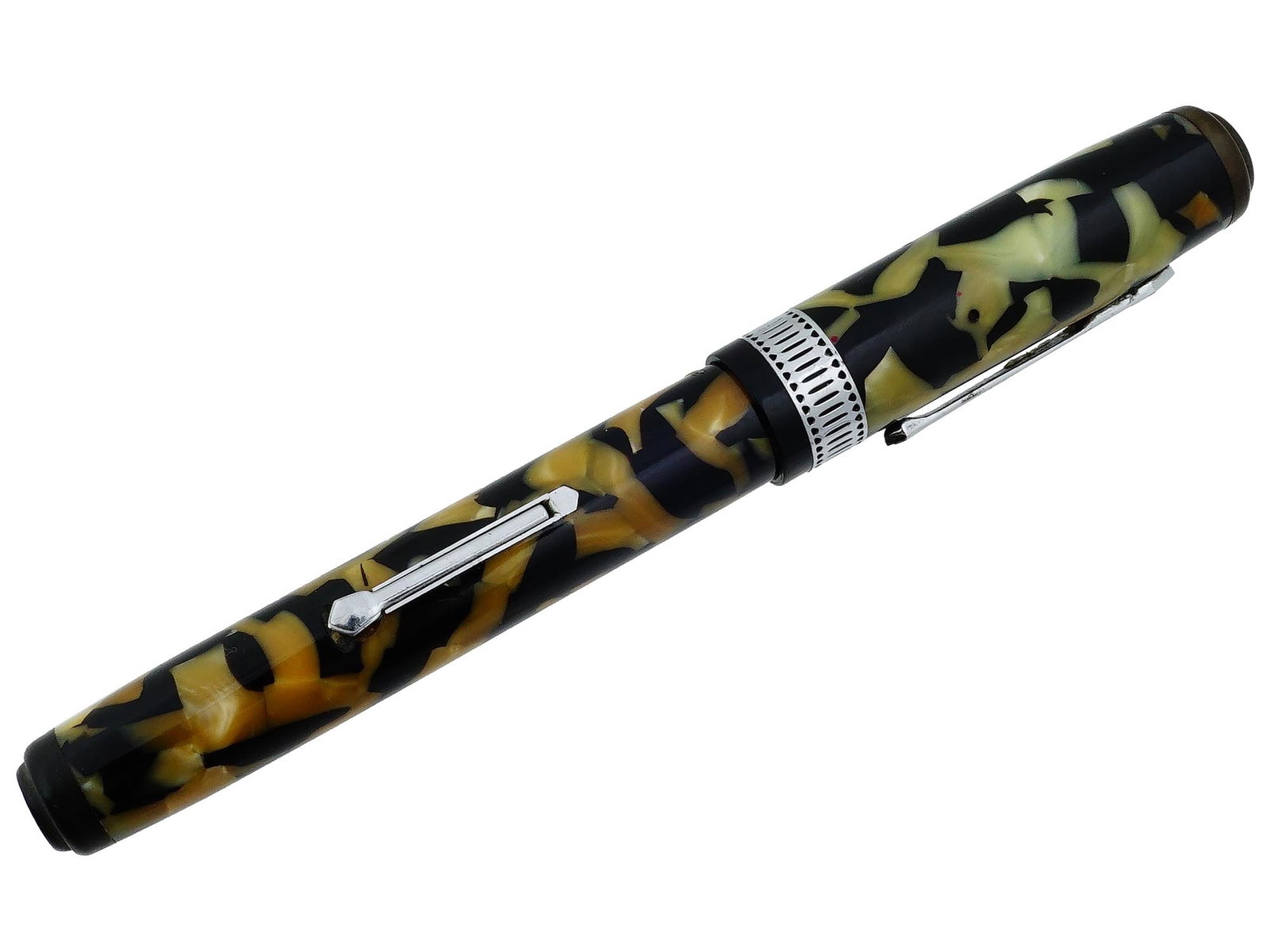 VINTAGE WATERMANS LEVER FILLER FOUNTAIN PEN: A vintage lever-filler fountain pen by Waterman. Marble-like acrylic body, silver-tone fititngs, solid resin nib. Hallmark Watermans Reg. U.S. Pat. Off. Made in USA is on the body. Collectible Luxury 