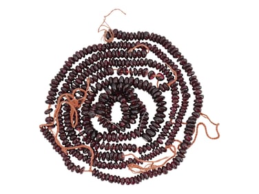 COLLECTION OF GARNET BEADS STRUNG TOGETHER FOR NECKLACE