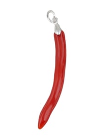 VINTAGE ITALIAN RED CORAL CORNICELLO SILVER PENDANT
