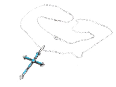 VINTAGE STERLING SILVER CROSS PENDANT NECKLACE