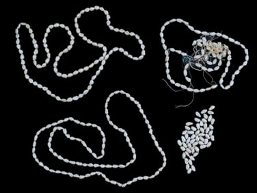 VINTAGE FRESHWATER BAROQUE PEARL BEADS