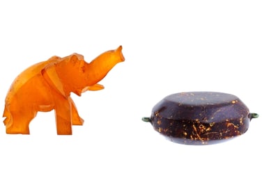 VINTAGE NATURAL AMBER ELEPHANT FIGURINE AND LARGE BEAD