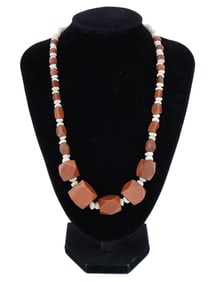 ANTIQUE RED AVENTURINE AND SHELL BEADED NECKLACE
