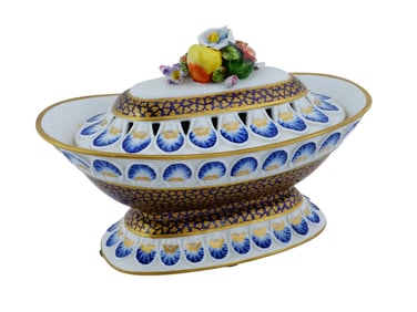 ANTIQUE FRENCH SEVRES LIDDED PORCELAIN SERVING BOWL