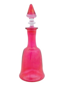 VINTAGE CRANBERRY COLORED GLASS DECANTER WITH STOPPER