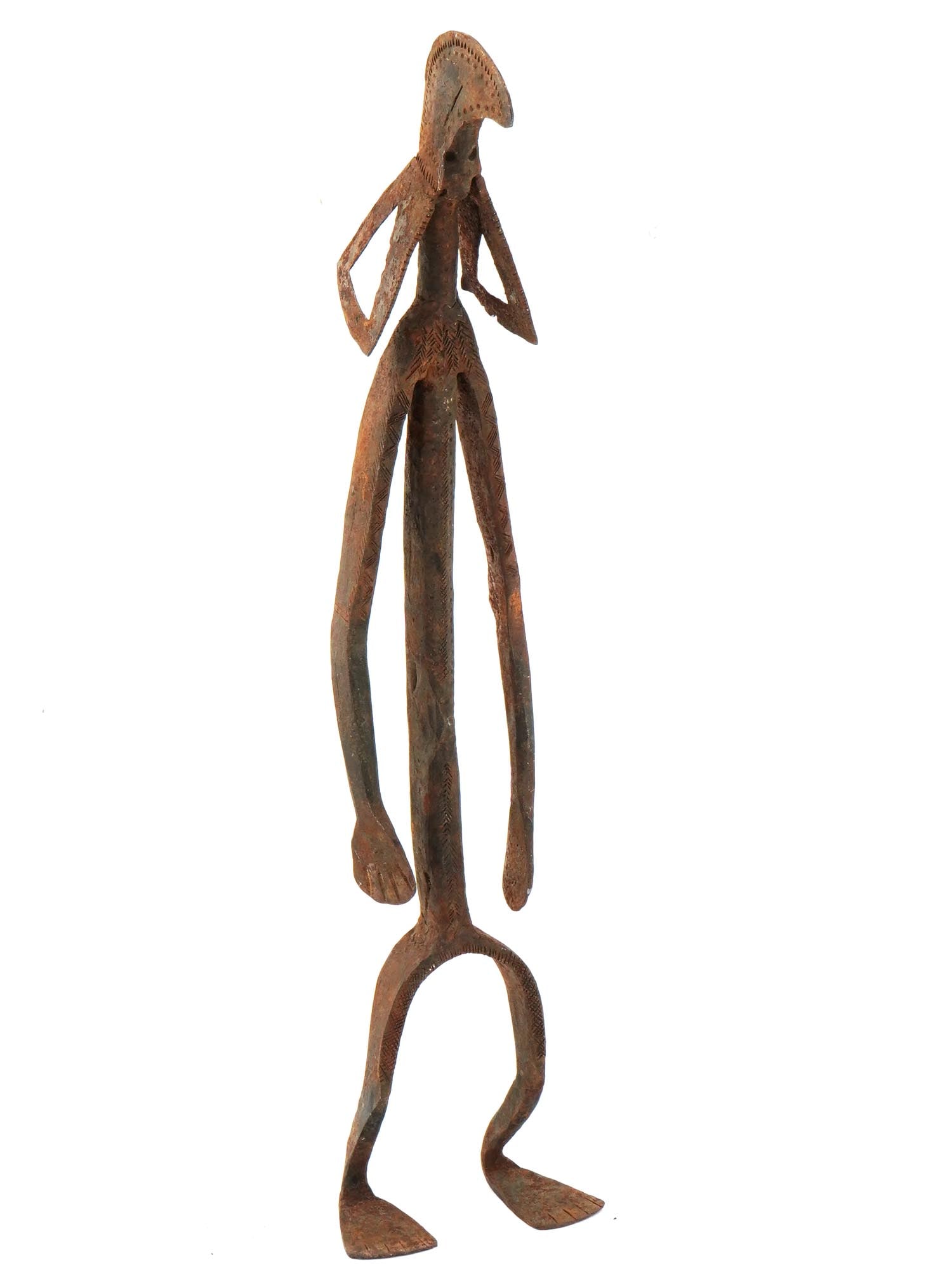 AFRICAN MUMUYE PEOPLE IRON IAGALAGANA RITUAL FIGURINE: An African Nigerian, Mumuye People, featuring an Iron Iagalagana figurine for ceremonial rituals. The figure is made of iron and has a tall, stylized, humanoid form. It has a small head with a texture