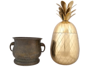 VINTAGE YUICHI ICE BUCKET BLOOMINGVILLE AND A BRASS POT