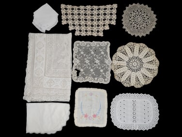 GROUP OF NINE VINTAGE HAND STITCHED LINEN NAPKINS
