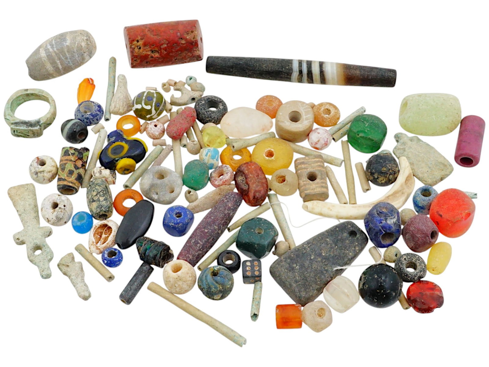 LARGE COLLECTION OF ANCIENT ROMAN EGYPTIAN BEADS: A large collection of ancient Roman Empire Egyptian beads. The beads are made from different materials, including agate beads, lapis lazuli beads, glass beads, with eye beads and possibly other materi