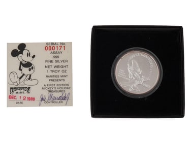 FIRST EDITION MICKEY MOUSE HOLIDAY TREASURE SILVER COIN