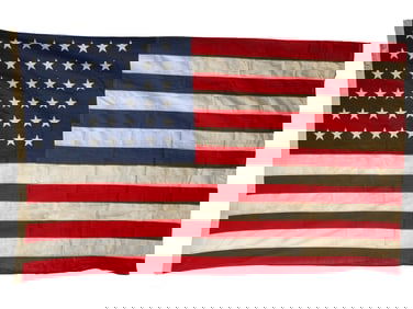 WWII ERA US AMERICAN FLAG WITH 48TH STARS
