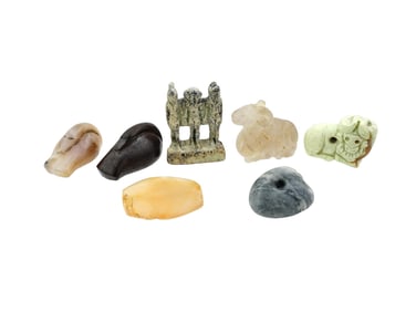 LOT OF FAIENCE GEMSTONE AMULETS AND BEADS