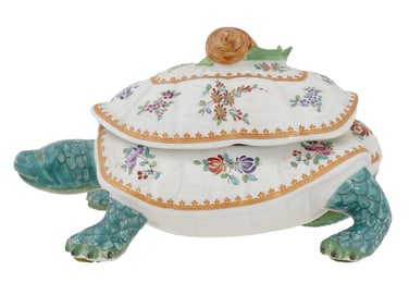 VINTAGE PORCELAINE DE PARIS TURTLE LIDDED BOWL