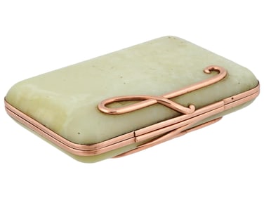RUSSIAN FABERGE GOLD AND BOWENITE CIGARETTE CASE