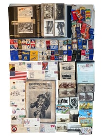 LARGE COLLECTION OF 600 WWI AND WWII POSTCARDS ALBUMS