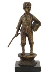 GILT BRONZE BOY SCULPTURE AFTER SPIRO SCHWALENBERG
