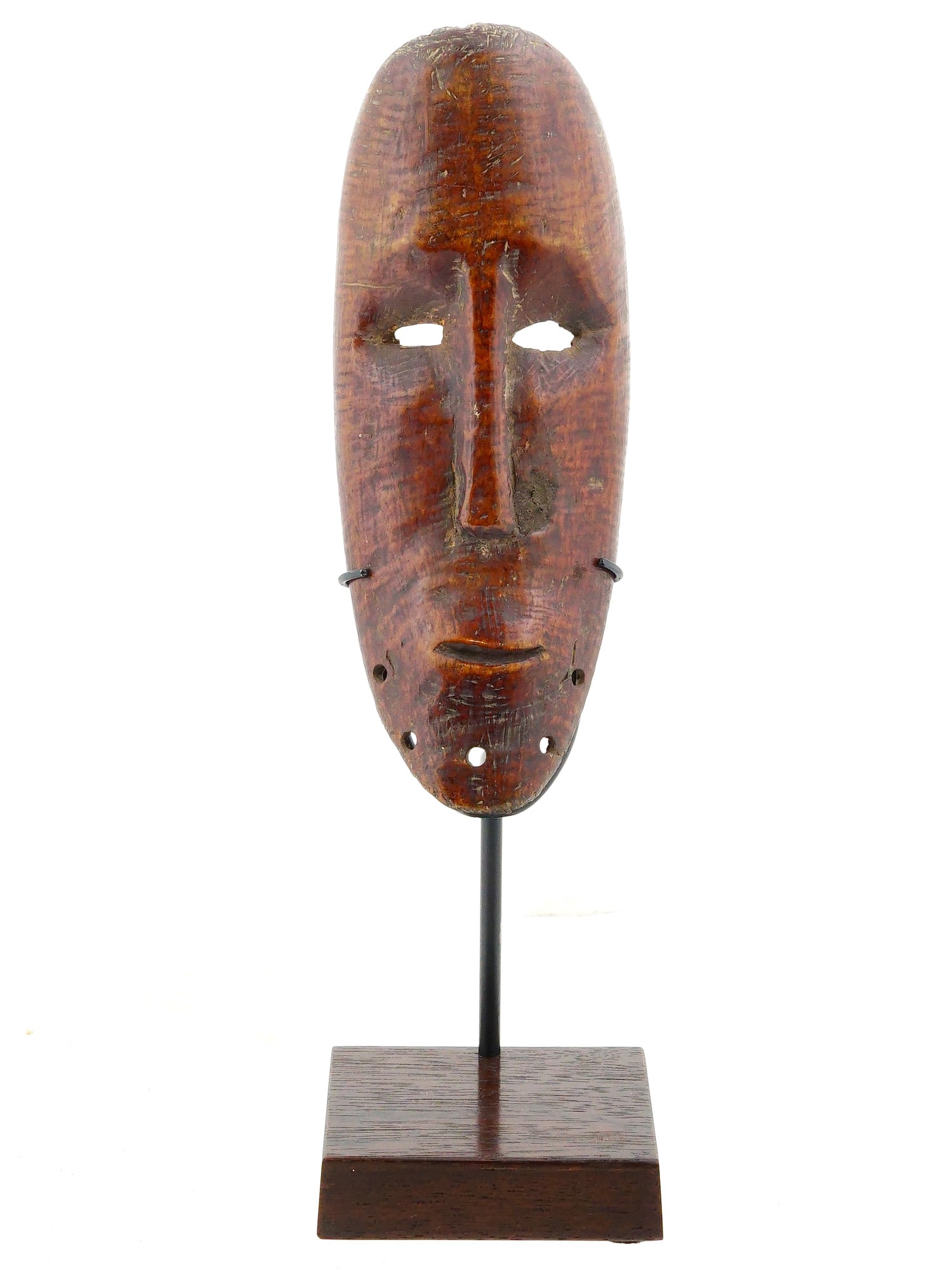 VINTAGE AFRICAN WOODEN MASK (1 of 9)