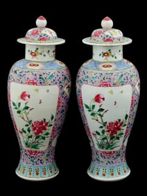 ANTIQUE CHINESE FAMILLE ROSE PORCELAIN VASES 19TH C