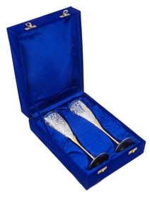 PAIR OF HAND ENGRAVED SILVER CHAMPAGNE GOBLETS IOB
