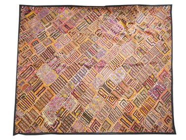 ANTIQUE ORIENTAL HANDCRAFTED EMBROIDERED BED COVER