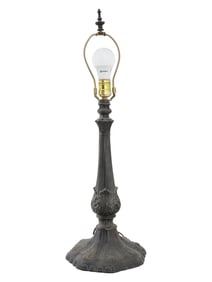 LARGE VINTAGE AMERICAN BRASS TABLE LAMP BY GILBERT