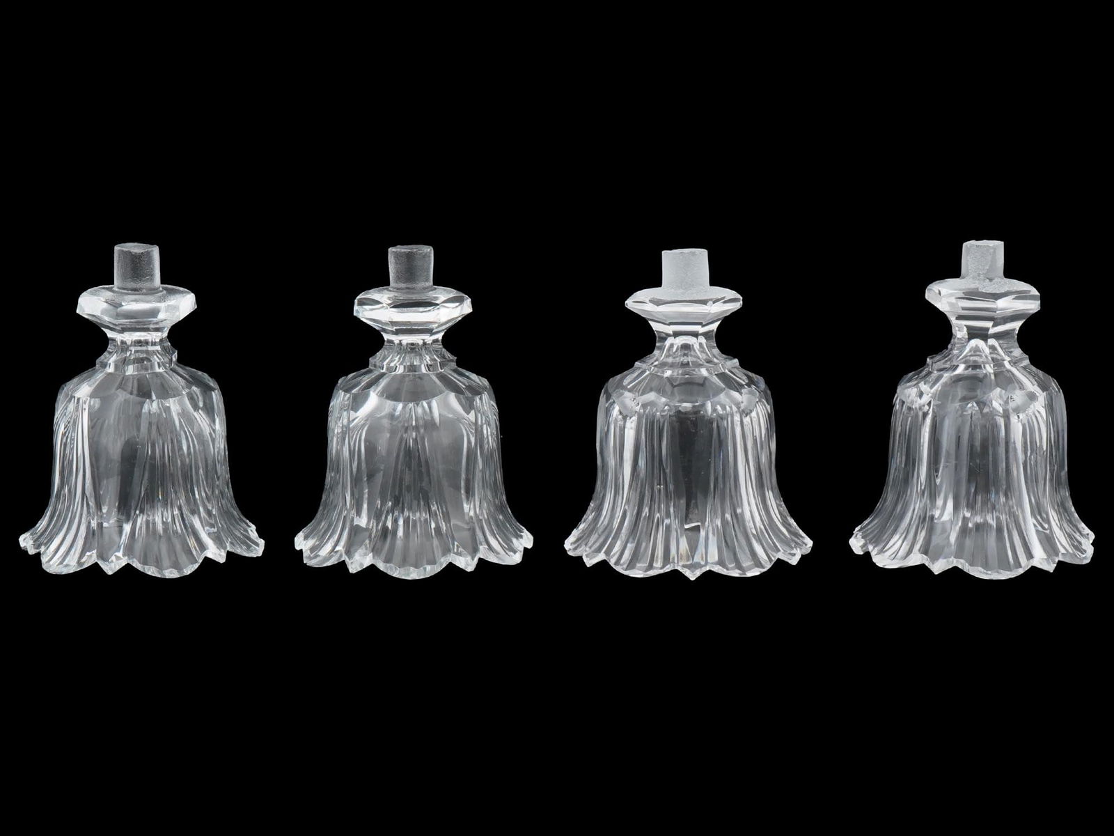 LOT OF FLORAL CRYSTAL CHANDELIER PARTS (1 of 6)