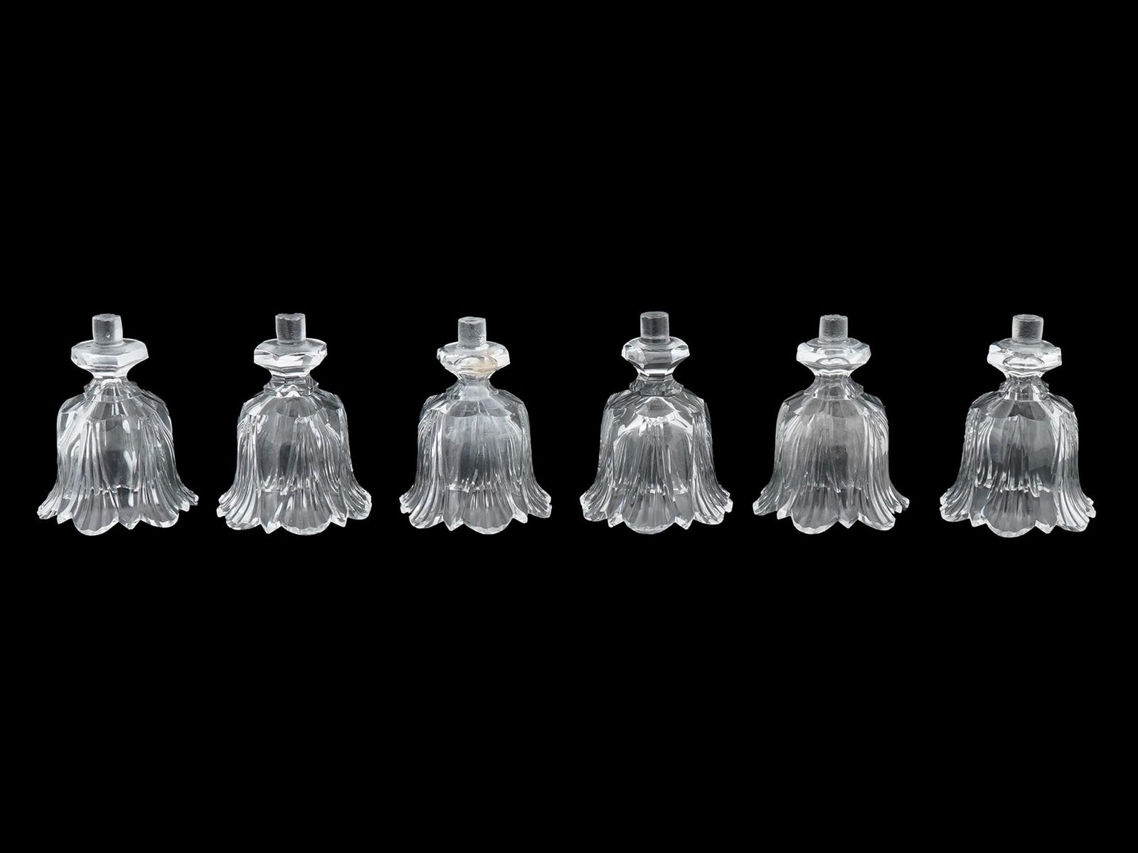 LOT OF SIX CLEAR CUT GLASS FLORAL SHAPED PIECES (1 of 5)