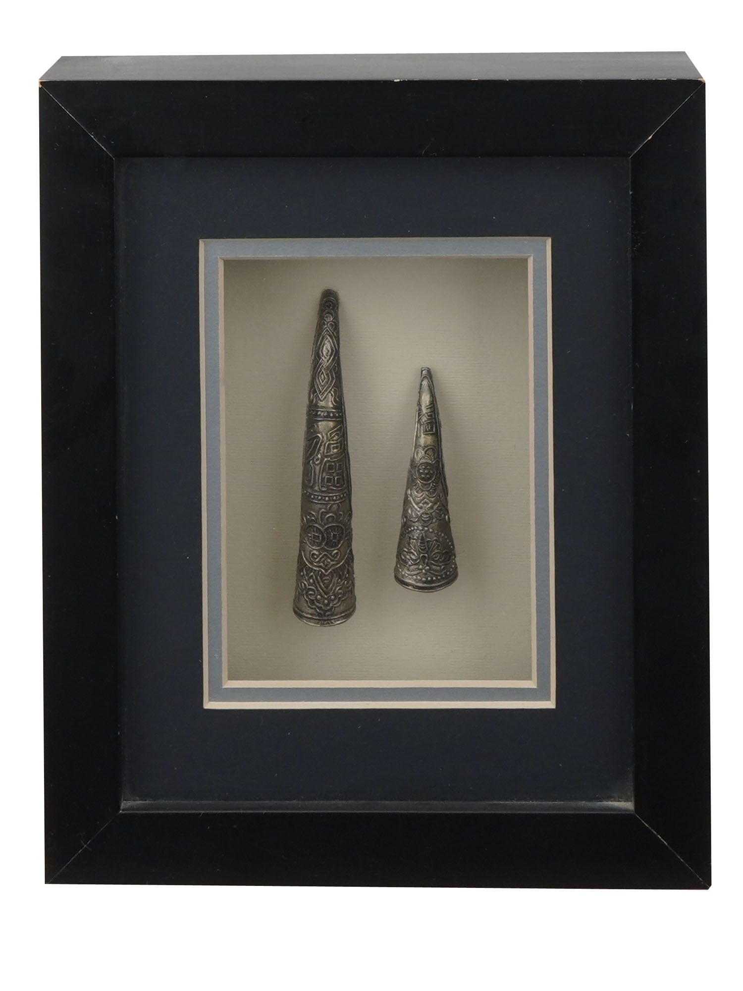 ANTIQUE CHINESE QING SILVER FINGERNAIL GUARDS (1 of 3)