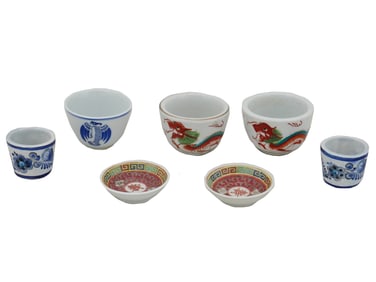 COLLECTION OF 7 VINTAGE CHINESE PORCELAIN CUPS