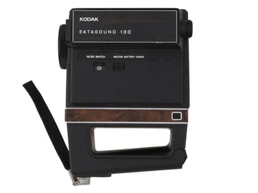 VINTAGE KODAK EKTASOUND 130 SUPER 8MM MOVIE CAMERA
