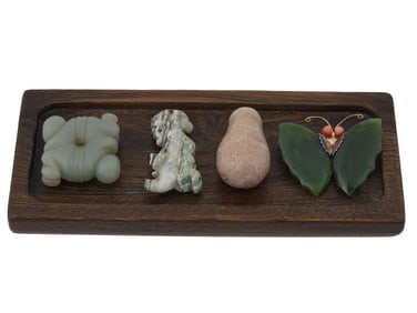 GROUP OF FOUR JADE JEWELRY PIECES WITH STAND