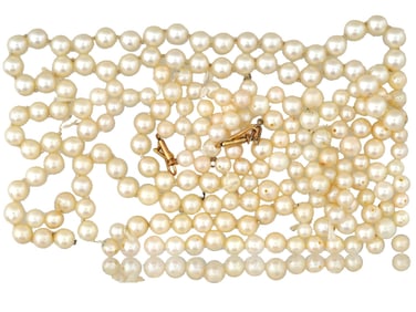 VINTAGE STRING OF ROUNDED PEARL BEADS W CLOSURES
