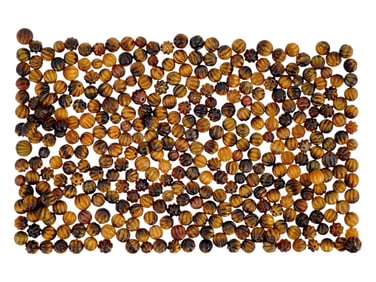 COLLECTION OF ASSORTED INDIAN TIGER EYE MANNER BEADS