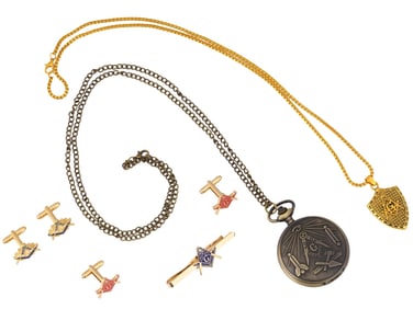 COLLECTION OF MASONIC ASSORTED ACCESSORIES