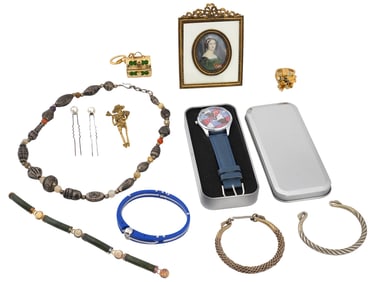COLLECTION OF VARIOUS JEWELRY AND ACCESSORIES