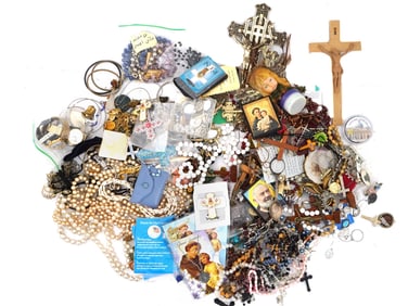 LARGE ASSORTMENT OF COSTUME JEWELRY AND RELIGIOUS ITEMS