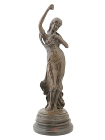 FRENCH WOMAN BRONZE SCULPTURE AFTER JEAN PATOUE