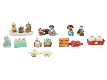 VINTAGE ASSORTED CERAMIC SALT AND PEPPER SHAKERS