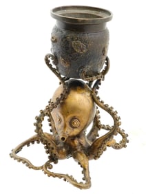 ANTIQUE JAPANESE OCTOPUS PATINATED BRONZE SCULPTURE