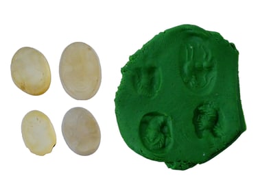 LOT OF ANCIENT MANNER CARVED GLASS INTAGLIO SEALS
