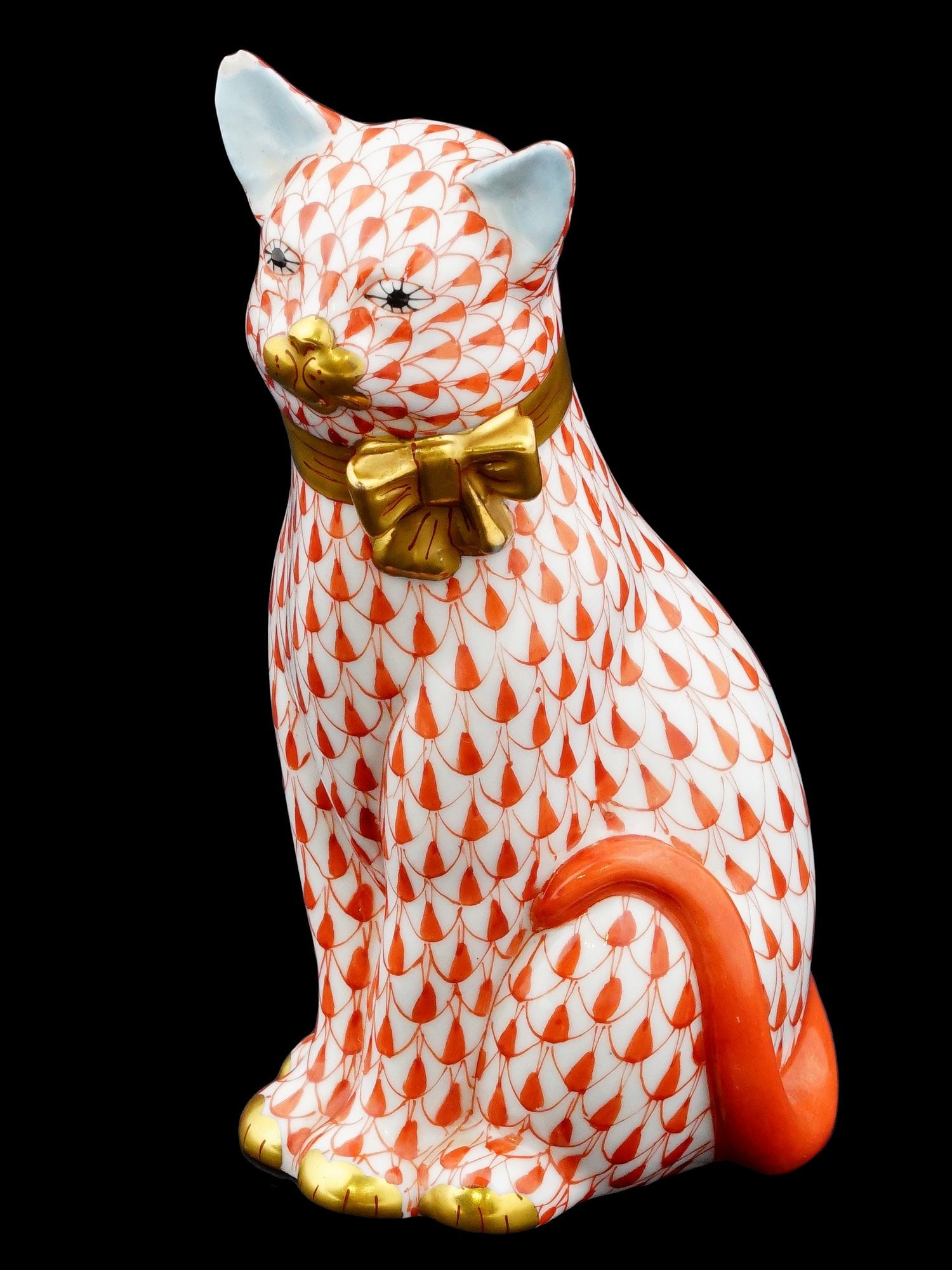 CAT HAND PAINTED PORCELAIN FIGURINE BY HEREND HVNGARY (1 of 9)