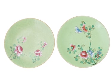 ANTIQUE CHINESE QING FAMILLE ROSE PORCELAIN PLATES