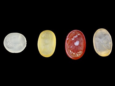 LOT OF ANCIENT MANNER CARVED GLASS INTAGLIO SEALS