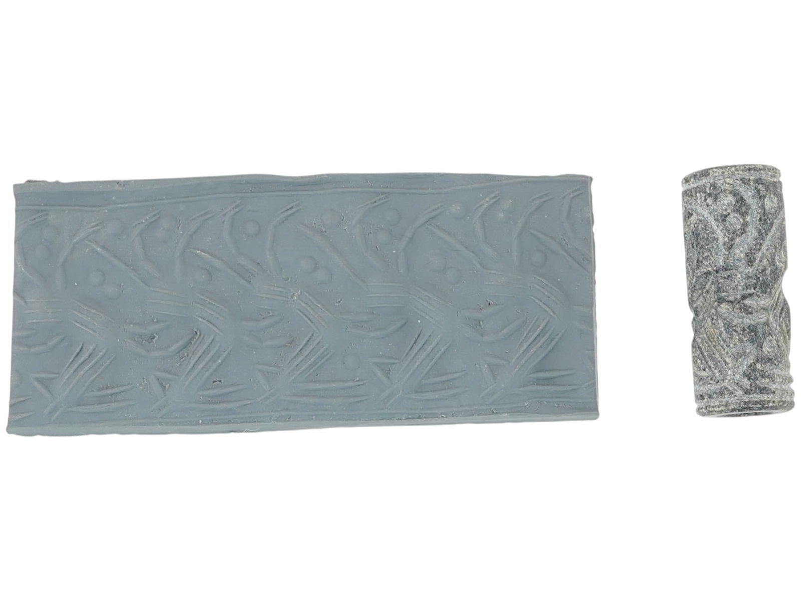 ANCIENT SUMERIAN STONE CYLINDER SEAL HORNED ANIMALS (1 of 5)